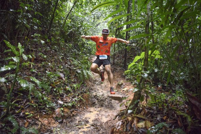 salomon storm race